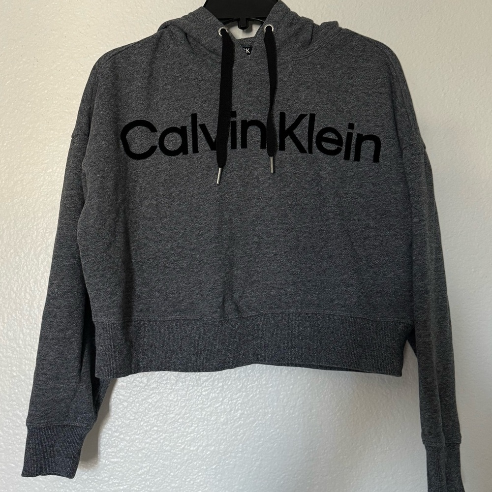 Calvin Klein Cropped Hoodie